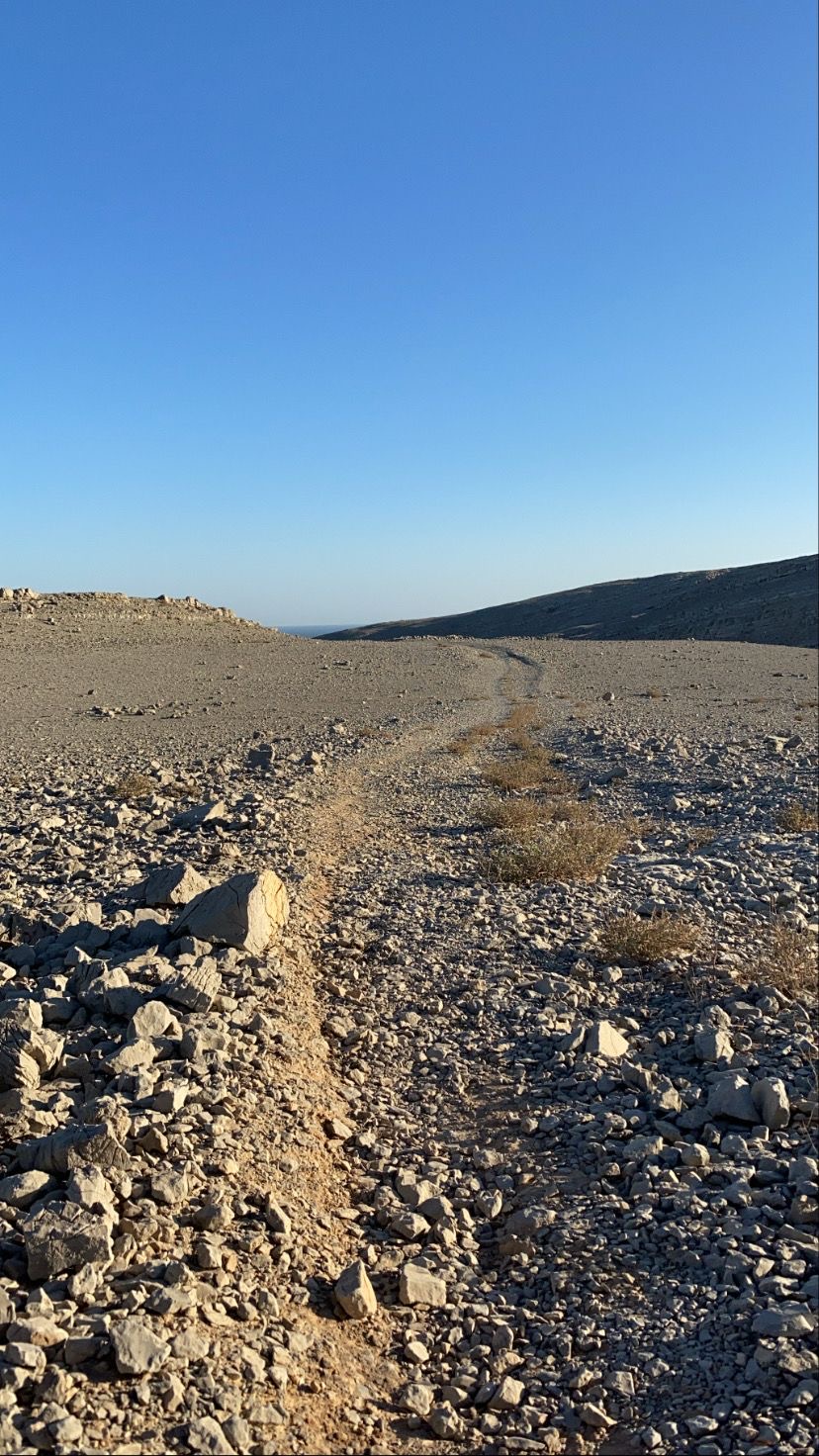 Hiking Wadi Qada Trail (M4)